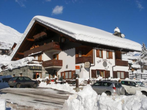 Santa San Champoluc